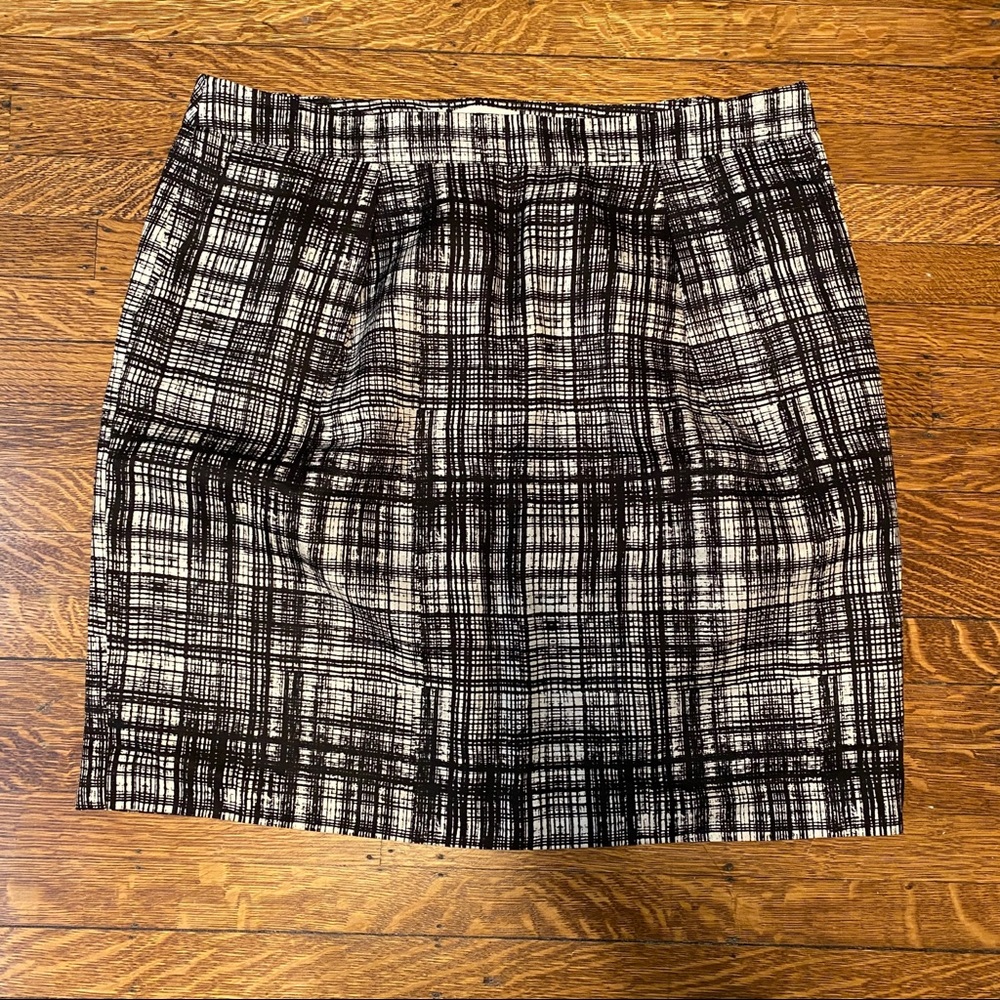 Loft graphic pencil skirt